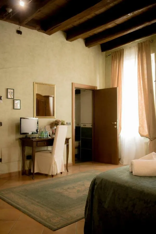 Anfiteatro B&B Verona Bed & Breakfast