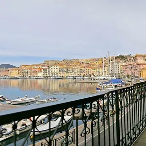 La Calata , Portoferraio Italia